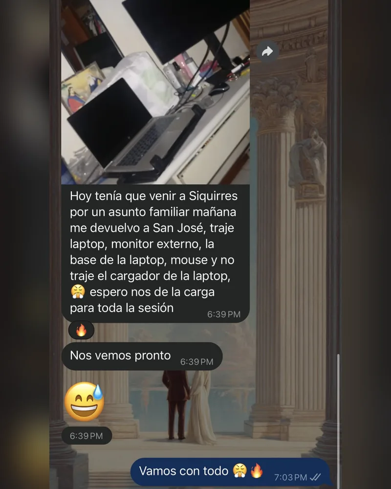 Mensaje de WhatsApp de un profesional formado en Riverius Academy